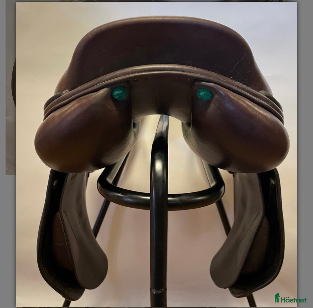 Sadlar hästutrustning till salu: Amerigo sadel  i Malmö - Annons 3