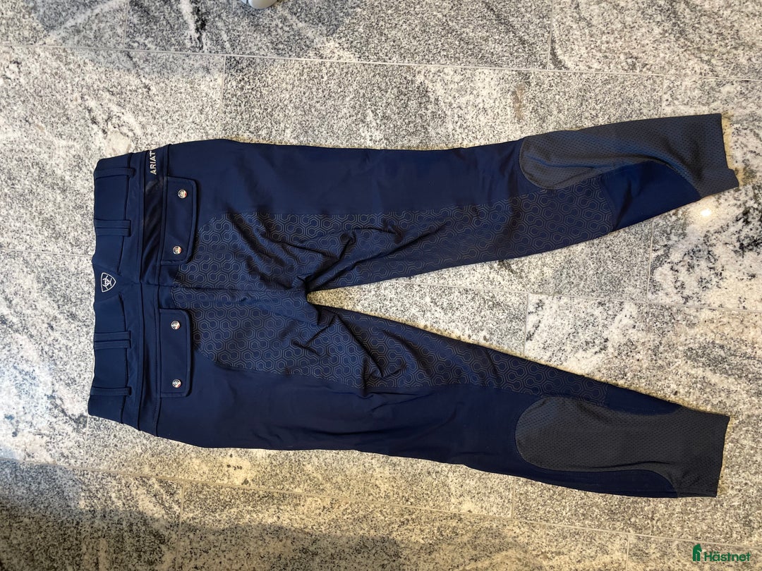 Ridbyxor ryttarutrustning till salu: Ariat ridbyxor i Bankeryd - Annons 4
