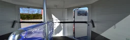 Hästtransporter  fordon & transport till salu: Notos Alu Frontutlastning i Kvicksund - Annons 5