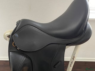 Sadlar hästutrustning till salu: Lippo Integro dressyr i Ängelholm - Annons 9