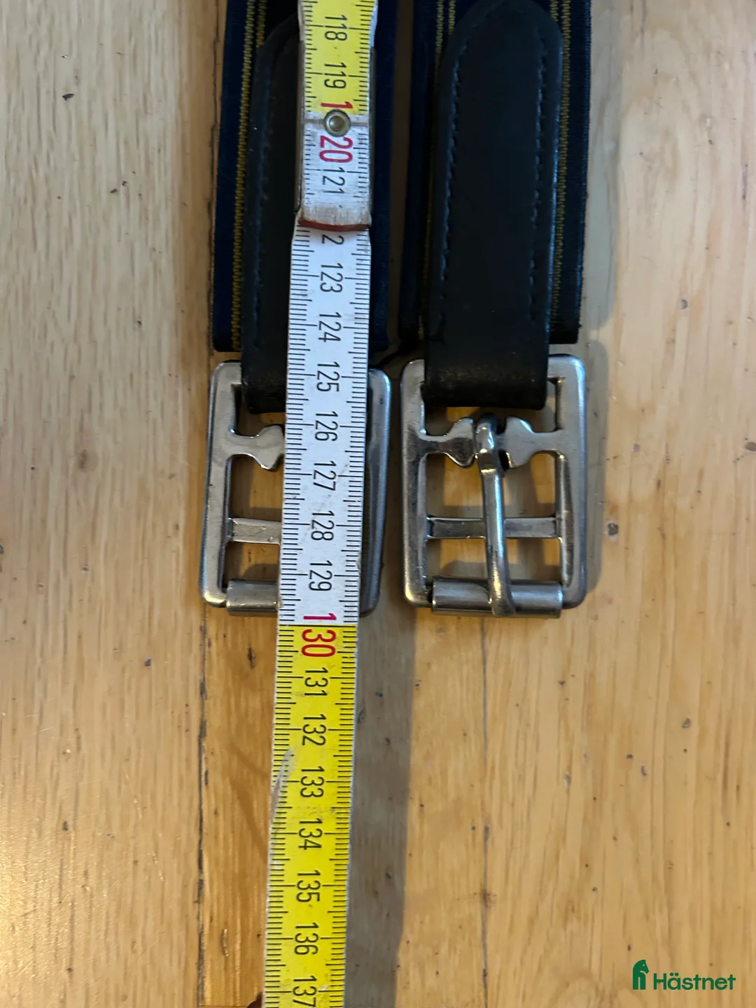 Sadeltillbehör hästutrustning till salu: Hoppgjord / matplatta i Domsjö - Annons 3