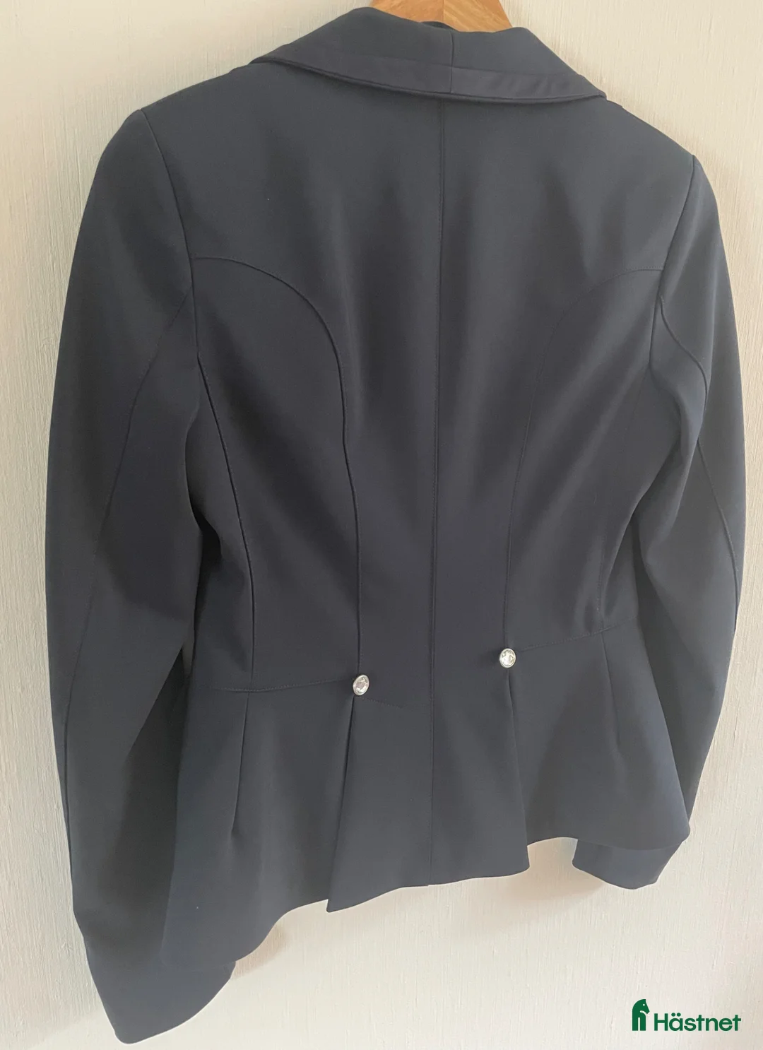 Jackor & Kavajer ryttarutrustning till salu: Pikeur tävlingskavaj - Annons 2