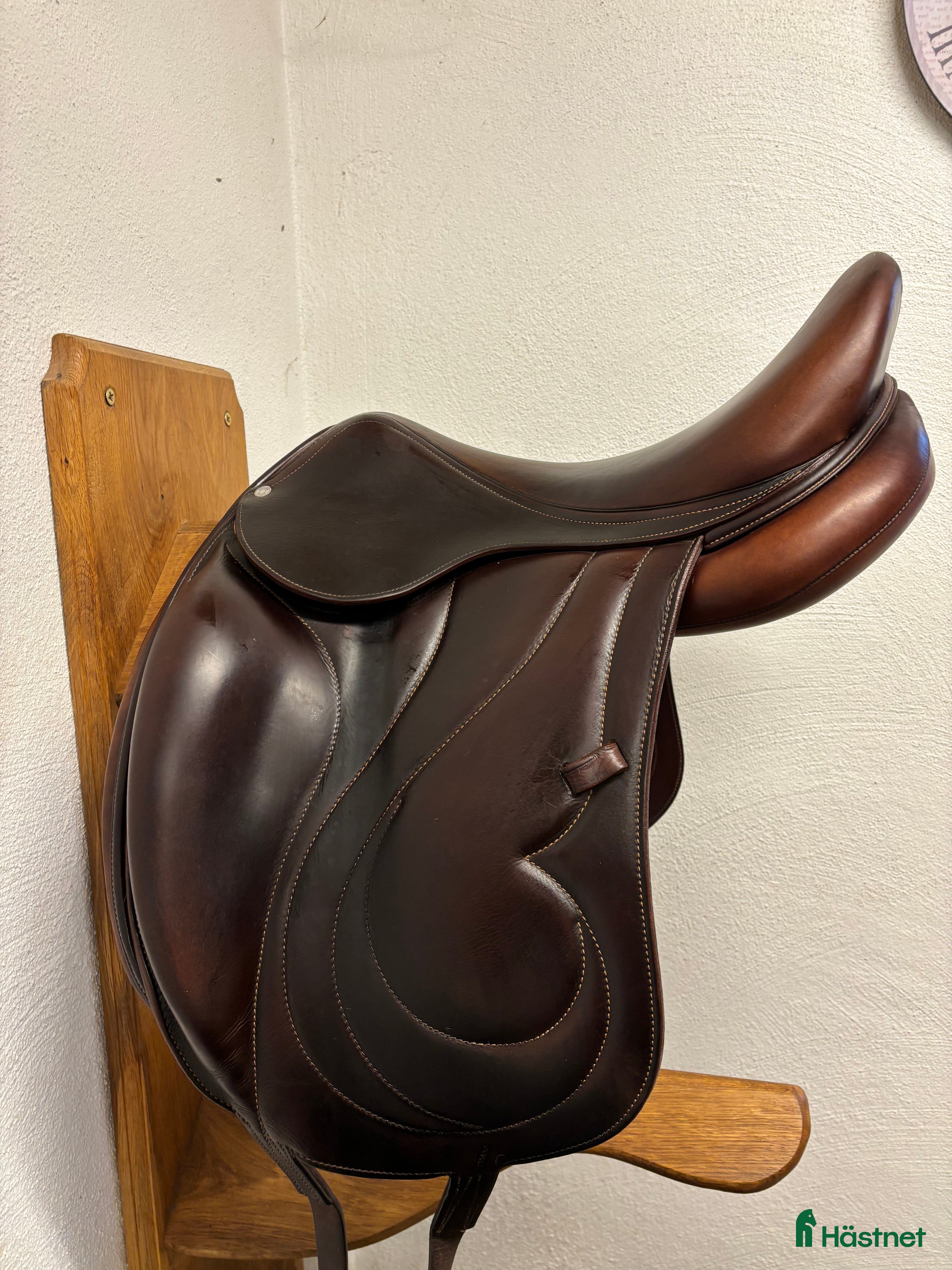 Sadlar hästutrustning Antares Dressyrsadel 17” - Annons 1