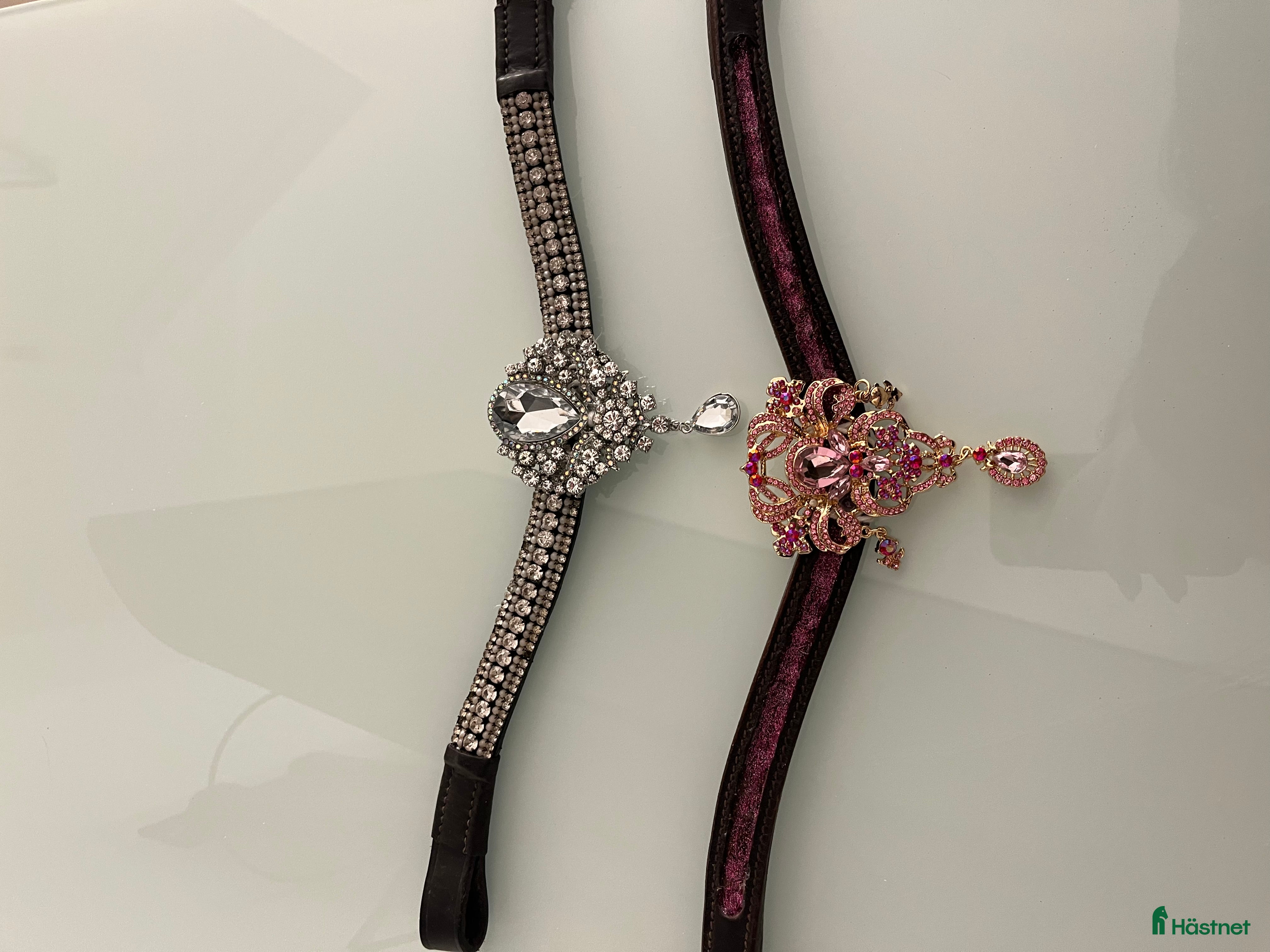 Övrig Hästutrustning hästutrustning till salu: Snygga pannband i Helsingborg - Annons 22