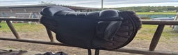 Sadlar hästutrustning till salu: Bomlös sadel i Säve - Annons 2