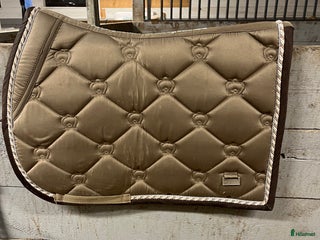 Schabrak & Vojlockar hästutrustning till salu: Brunt schabrak fårn ps i Landsbro - Annons 5