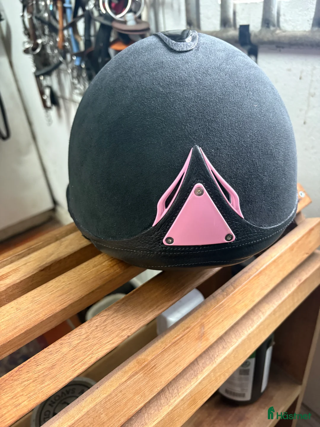 Hjälmar ryttarutrustning till salu: Antares hjälm - Annons 2