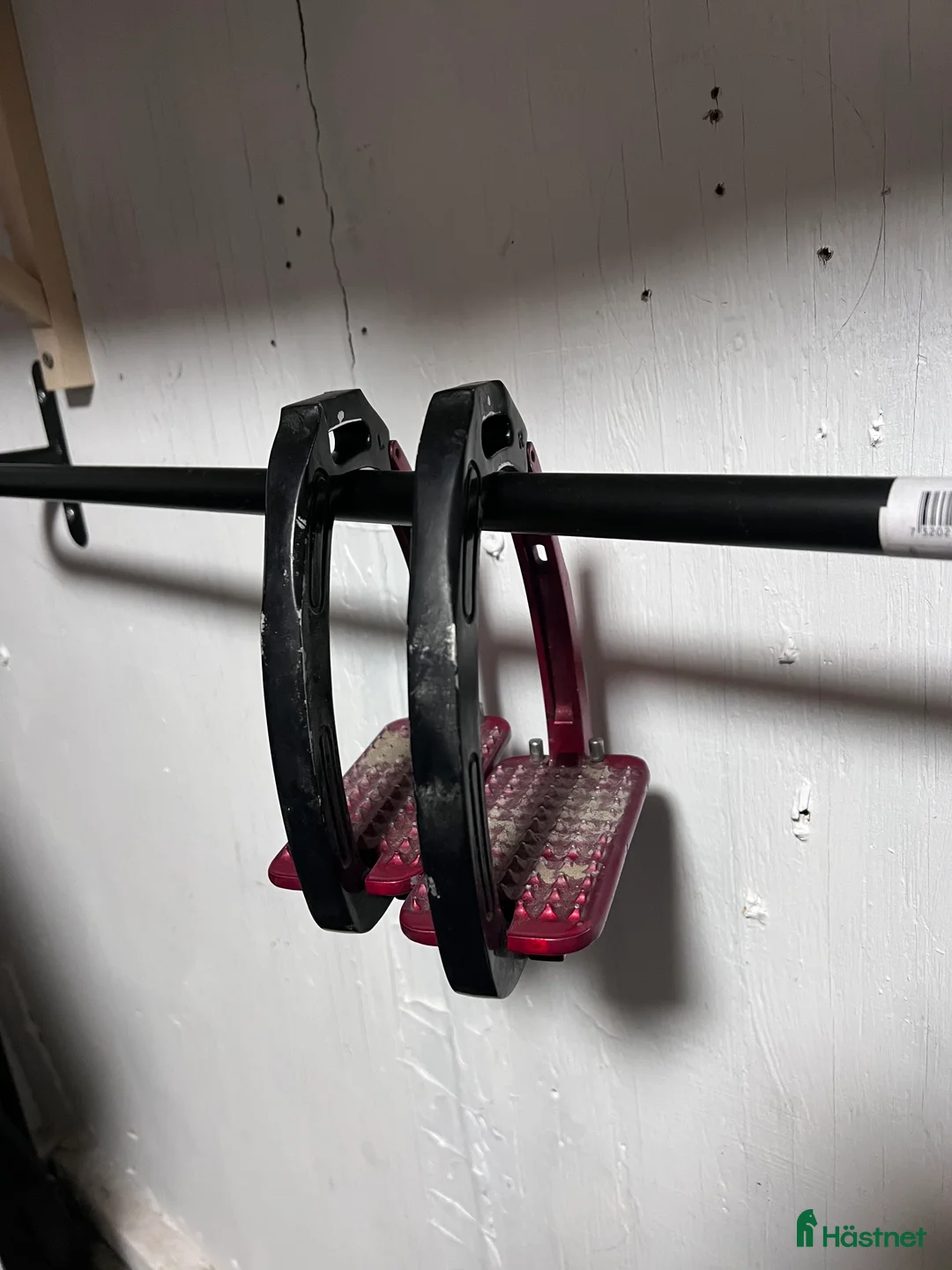 Stigbyglar hästutrustning till salu: BR säkerhetes stigbygel  i Skepplanda - Annons 1