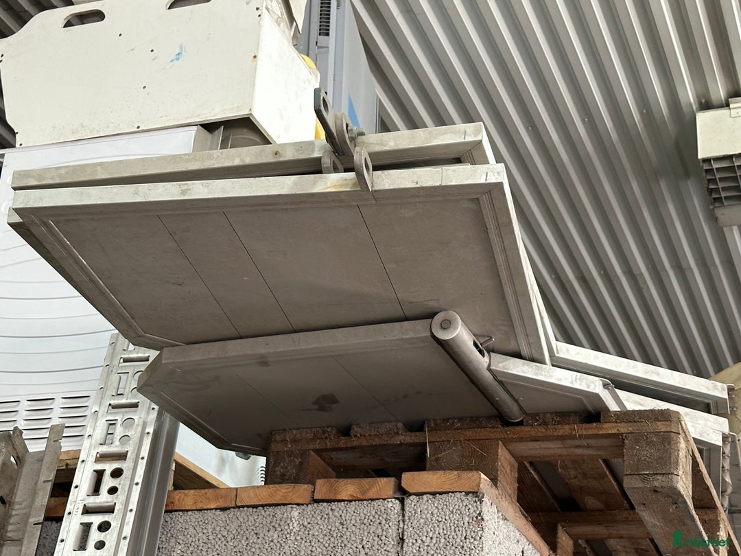 Övrigt fordon & transport till salu: Mellan väggar  som i aluminium i Hörby - Annons 4