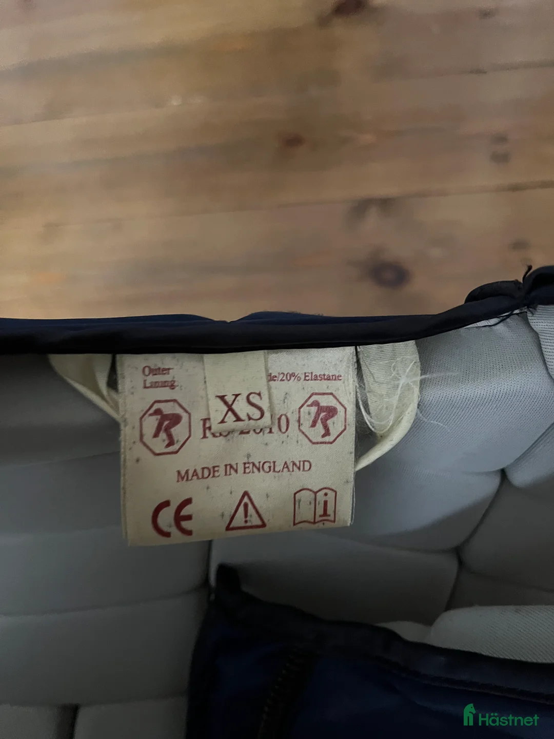 Säkerhetsvästar ryttarutrustning till salu: RaceSafe väst, blå i Vällingby - Annons 3