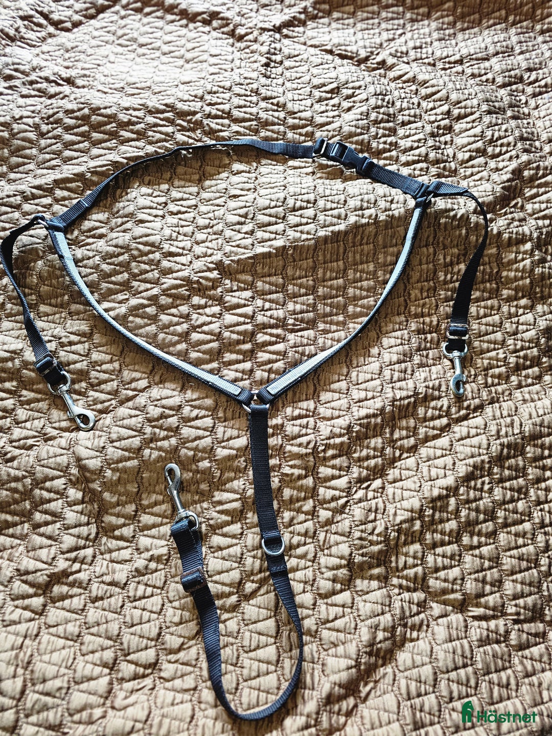 Sadeltillbehör hästutrustning till salu: Förbygel i nylon i Söråker - Annons 1