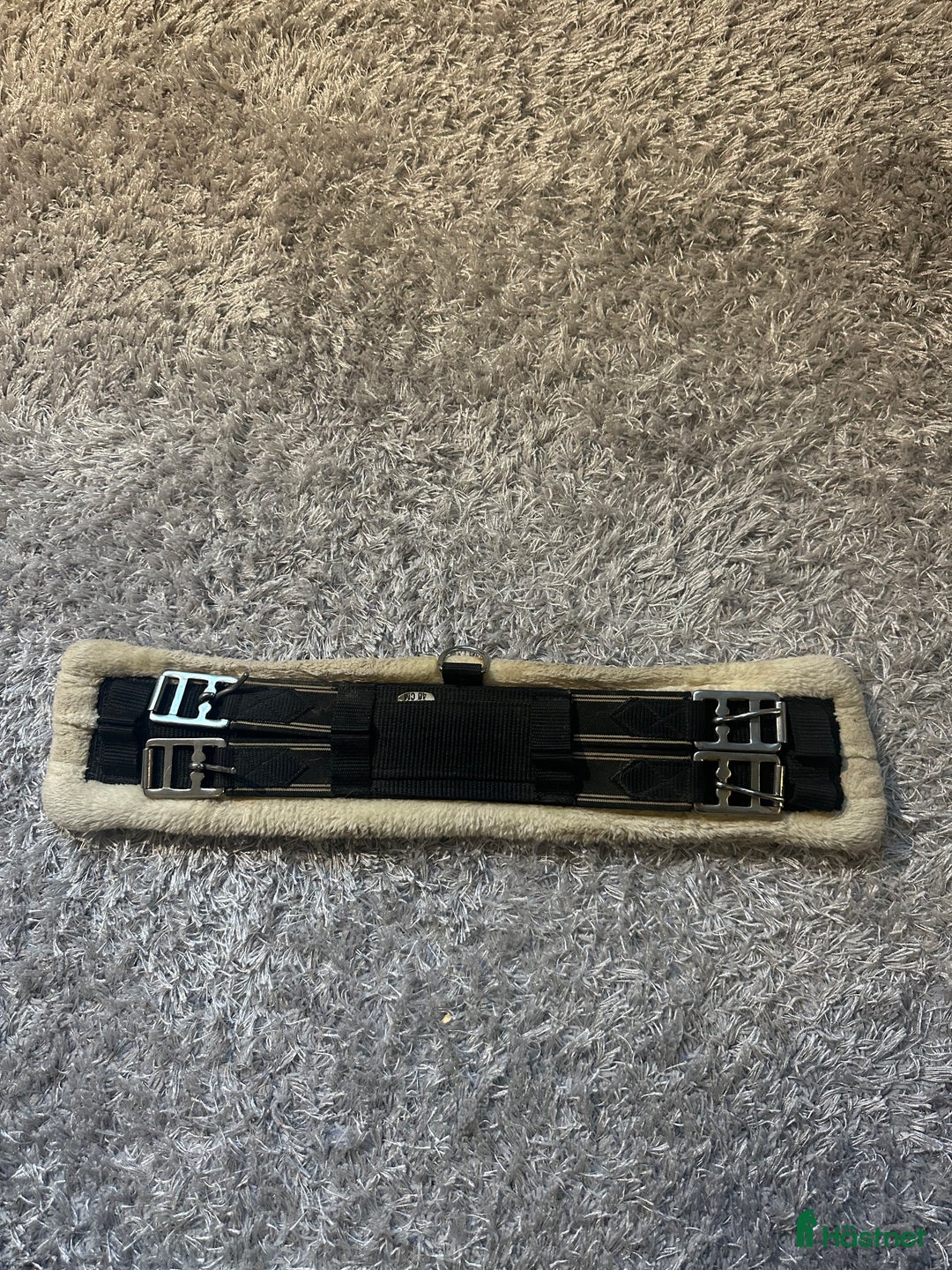 Schabrak & Vojlockar hästutrustning till salu: Barbackapadd och sadelgjord i Uddevalla - Annons 5