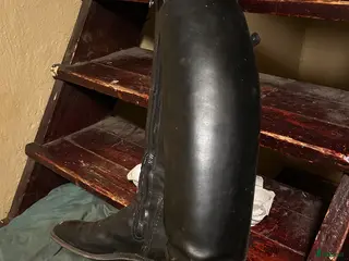 Ridstövlar ryttarutrustning till salu: Svarta cavallo stövlar i Hörby - Annons 13