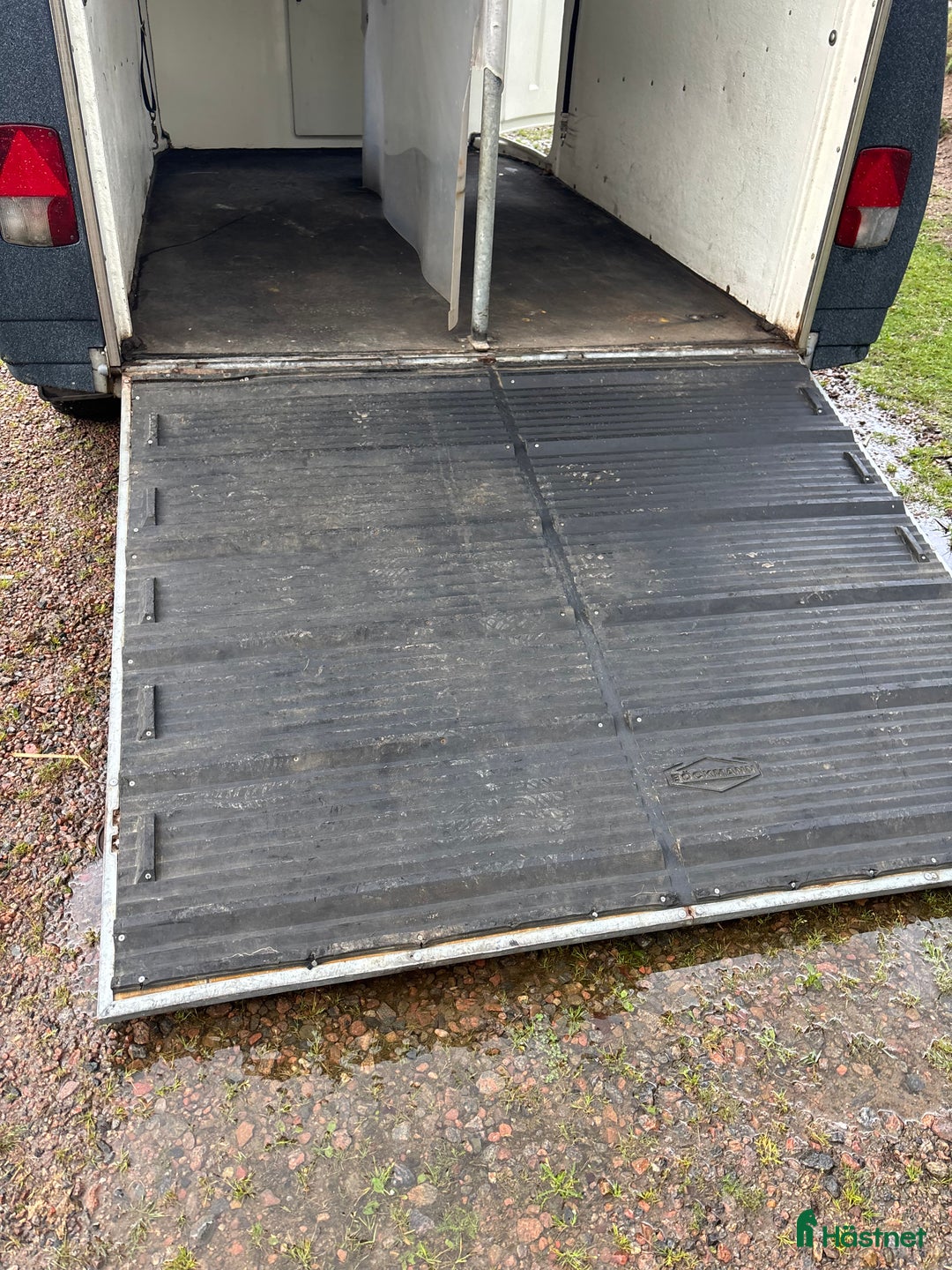 Hästtransporter  fordon & transport till salu: Nyrenoverat fantastiskt släp i Lidhult - Annons 7