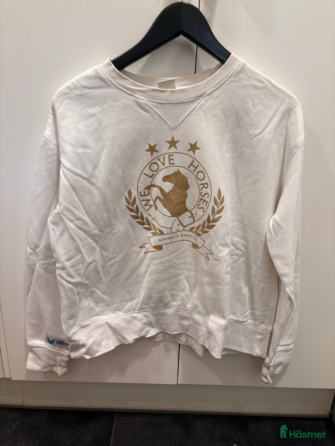 Övrigt Ridkläder ryttarutrustning till salu: Olika ridtröjor  i Höllviken - Annons 1