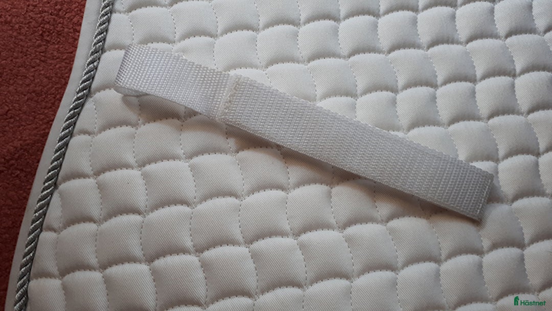 Schabrak & Vojlockar hästutrustning till salu: 2 oanvända ponny schanrak 80 kr totalt i Tomelilla - Annons 2