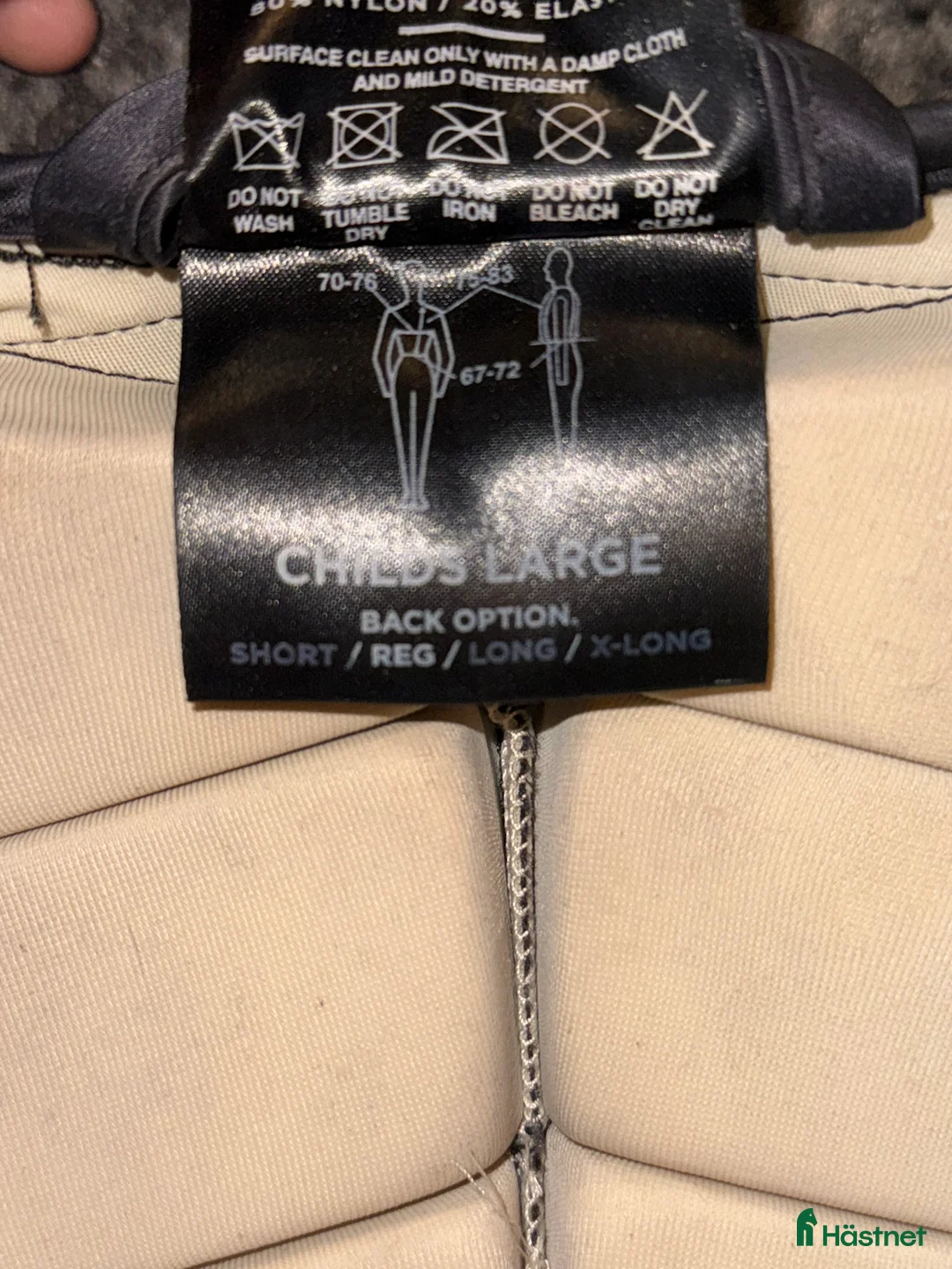 Säkerhetsvästar ryttarutrustning till salu: Racesafe väst i Skogås - Annons 4