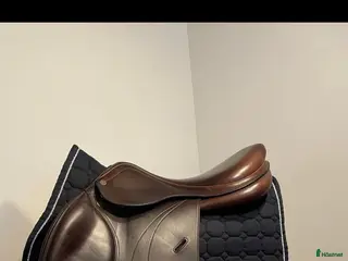 Sadlar hästutrustning Equipe expression i fint skick - Annons 4