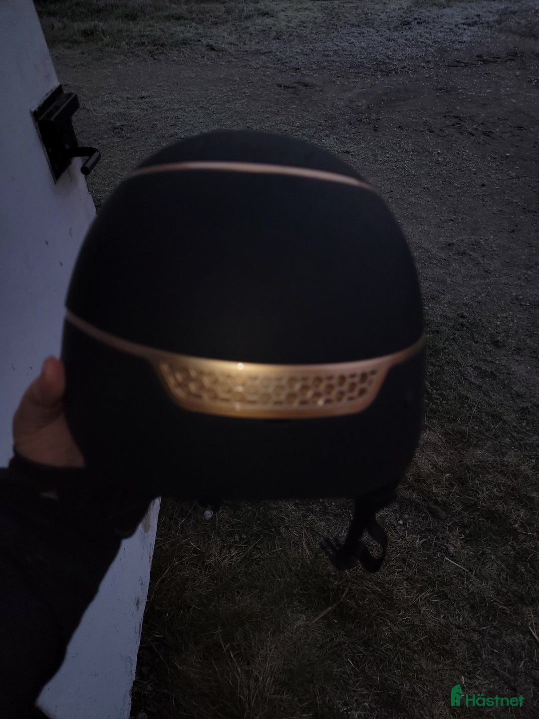 Hjälmar ryttarutrustning till salu: Pro Series Hybrid Rose Gold i Eskilstuna - Annons 5