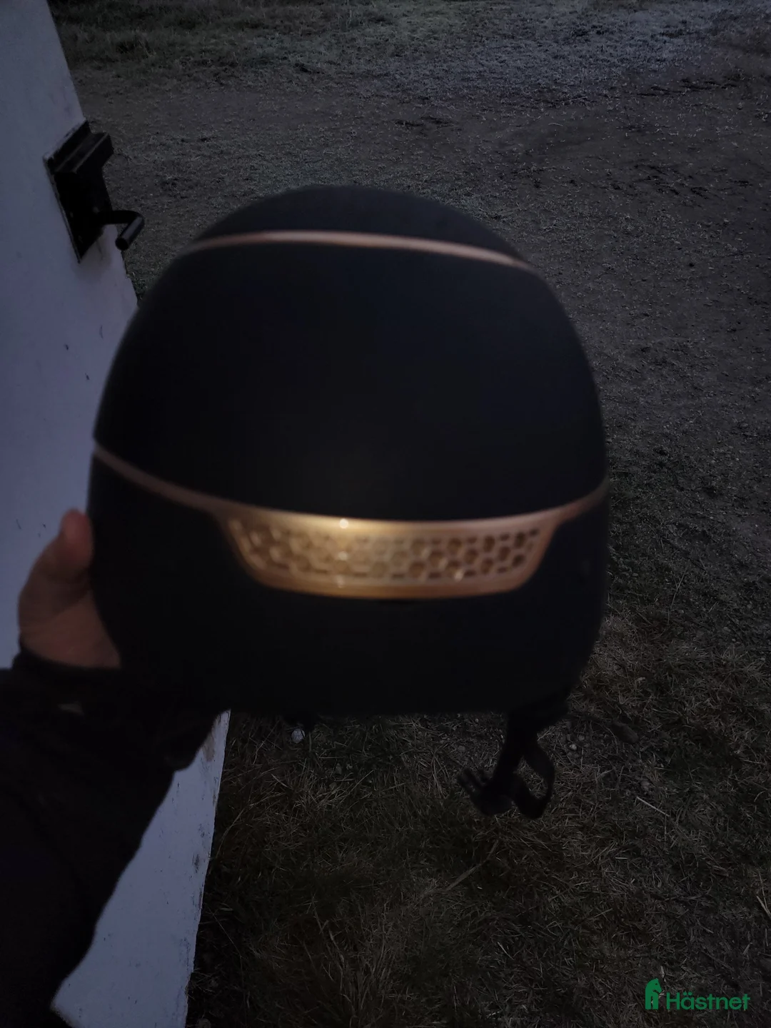 Hjälmar ryttarutrustning till salu: Pro Series Hybrid Rose Gold i Eskilstuna - Annons 5