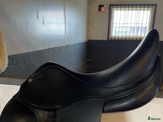 Sadlar hästutrustning till salu: Dressyr Amerigo Vega i Halmstad - Annons 16