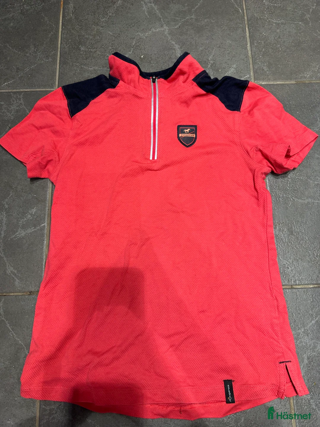 Övrigt Ridkläder ryttarutrustning till salu: ⭐️ snygg ridtröja ⭐️ - Annons 1