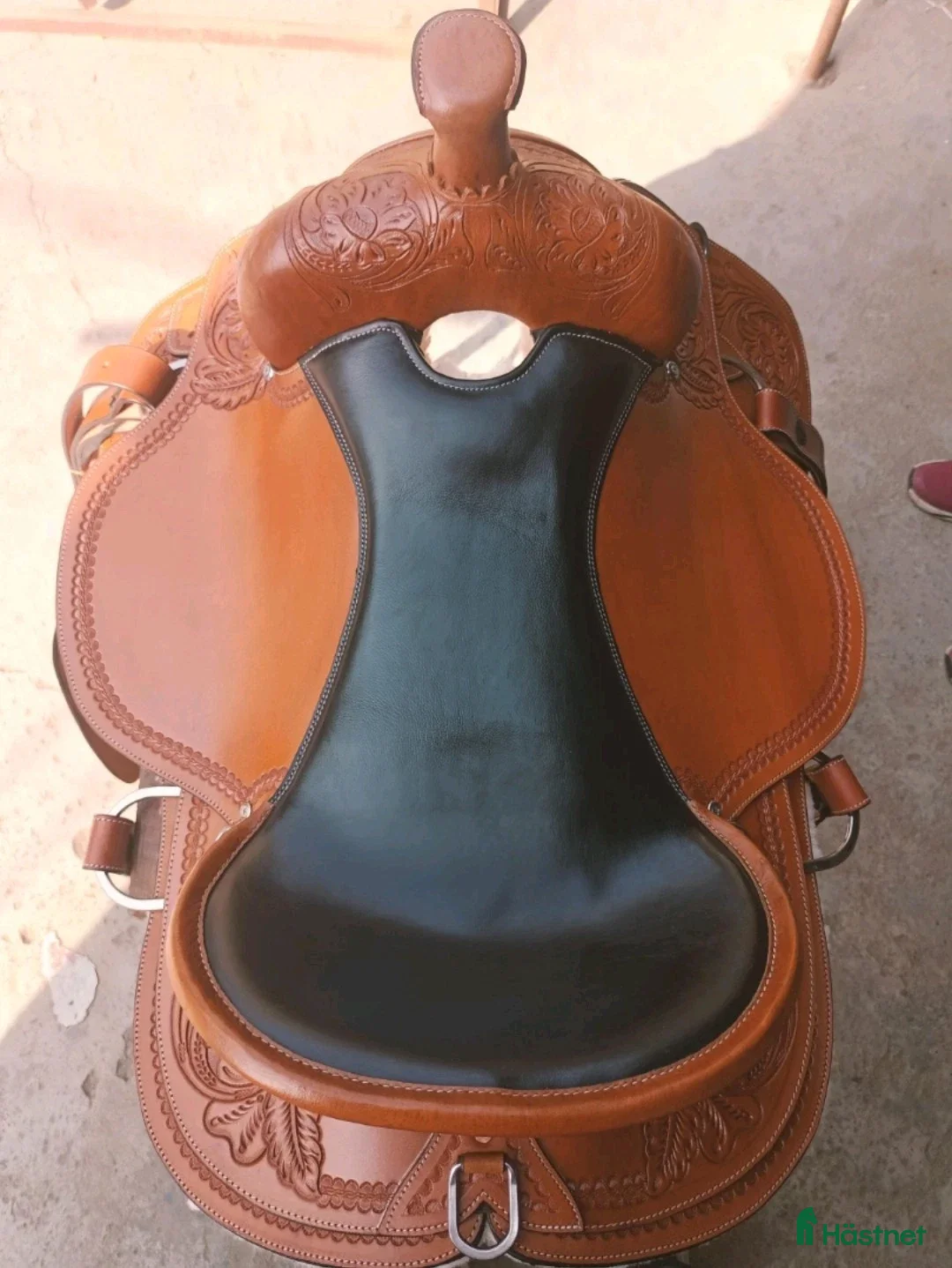 Sadlar hästutrustning till salu: Western sadel i läder i Kalix - Annons 4
