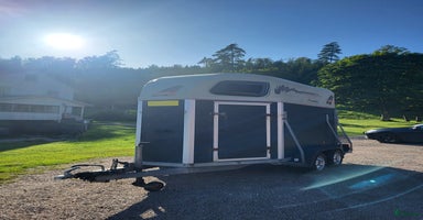 Hästtransporter  fordon & transport till salu i Östra Frölunda - Annons 7