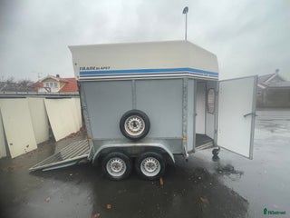 Hästtransporter fordon & transport till salu: Hästtransport Thule Tranesläpet i Jönköping - Annons 1