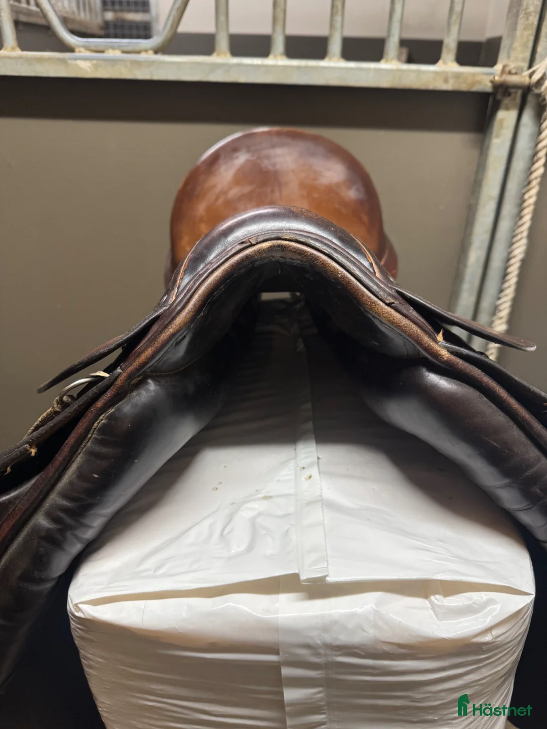 Sadlar hästutrustning till salu: Lewa allround sadel i Kåge - Annons 2