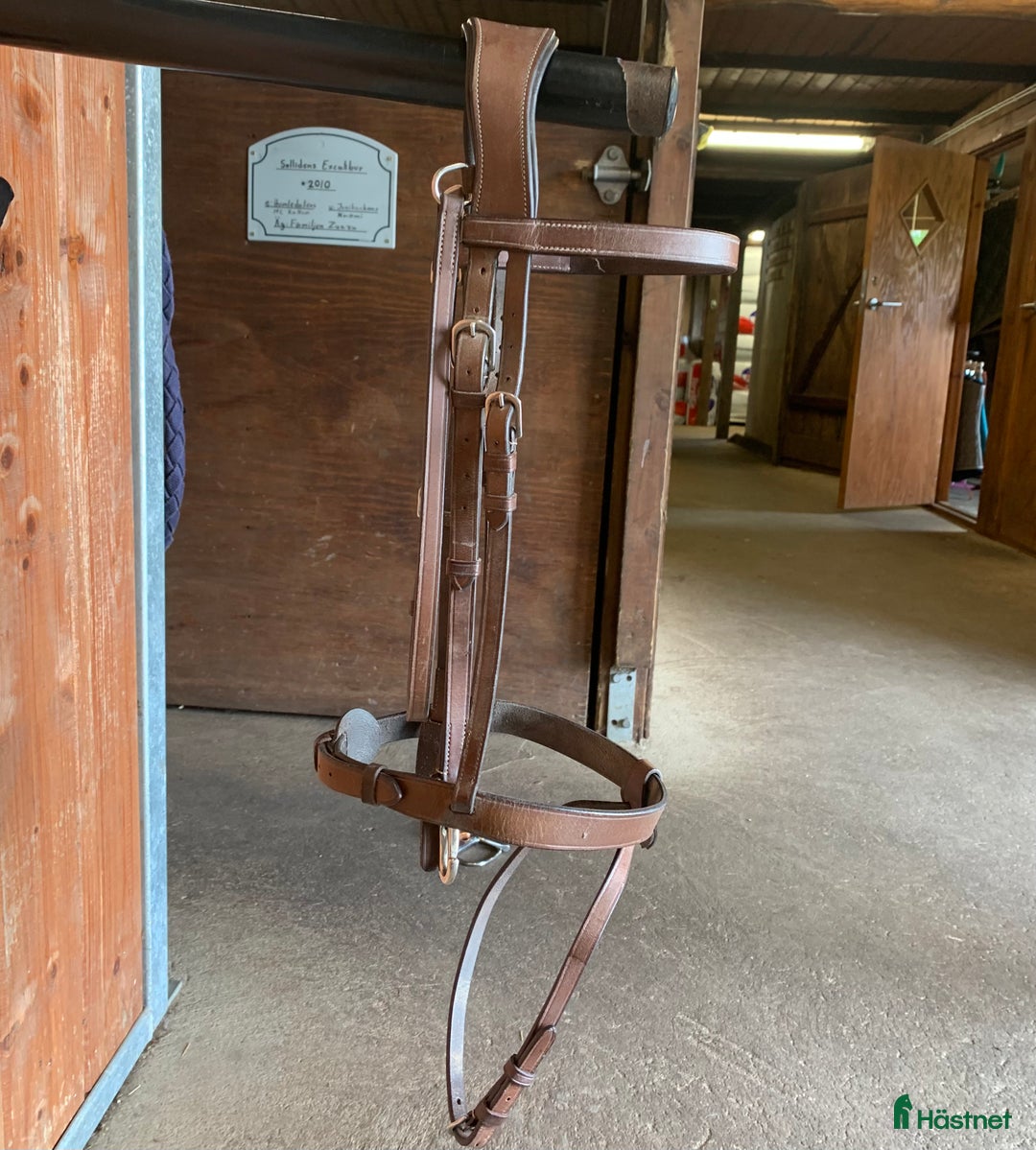 Träns hästutrustning till salu: Fint brunt Lippo träns! i Habo - Annons 2