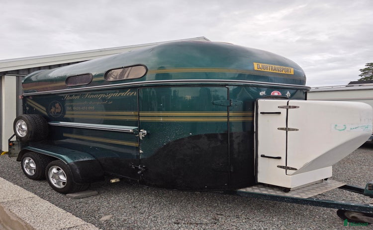 Hästtransporter  fordon & transport till salu i Färjestaden - Annons 11
