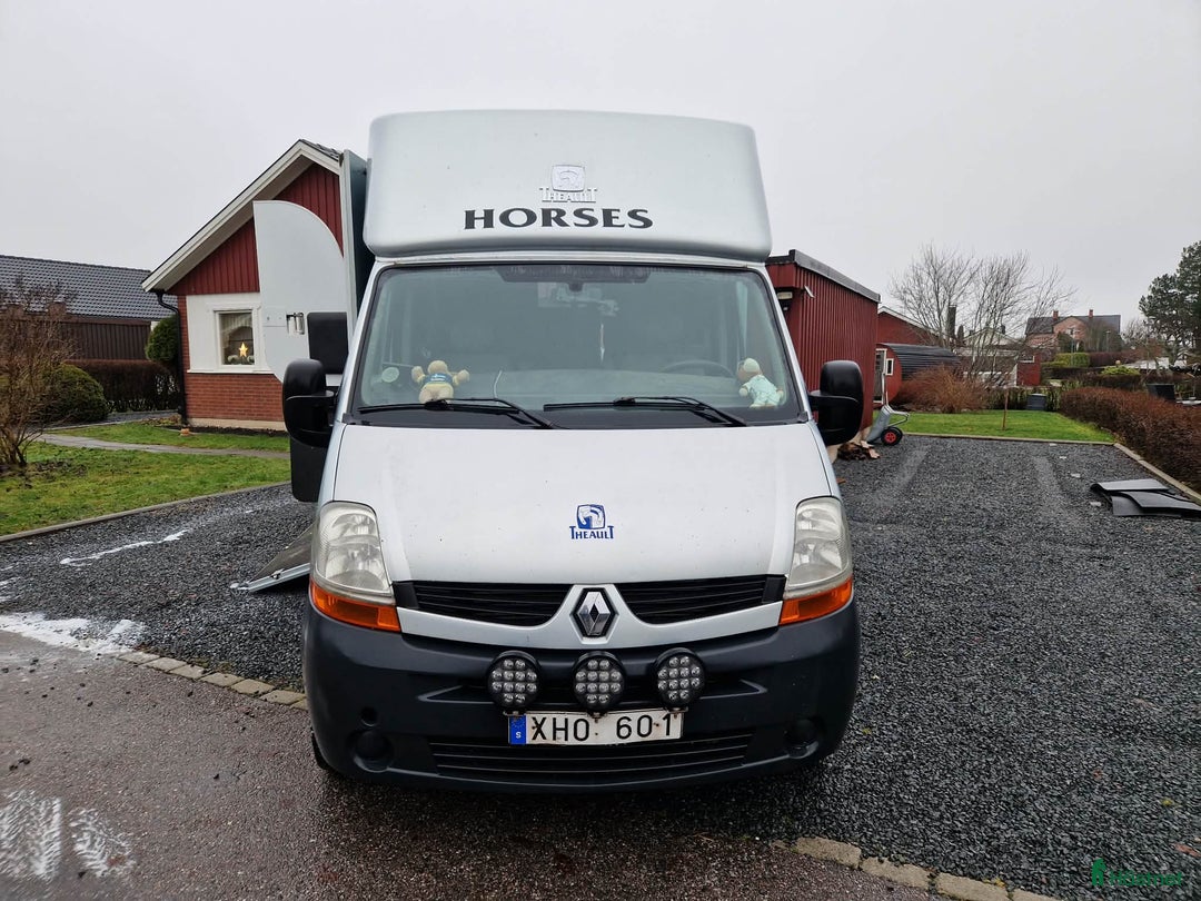 Hästlastbilar  fordon & transport till salu: B-kortsbuss i Eskilstuna - Annons 5