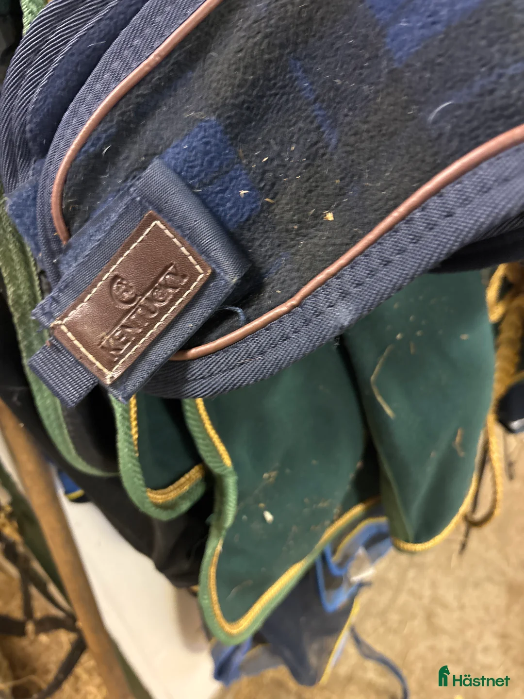 Täcken hästutrustning till salu: Kentucky rutigt ull ländtäcke - Annons 3