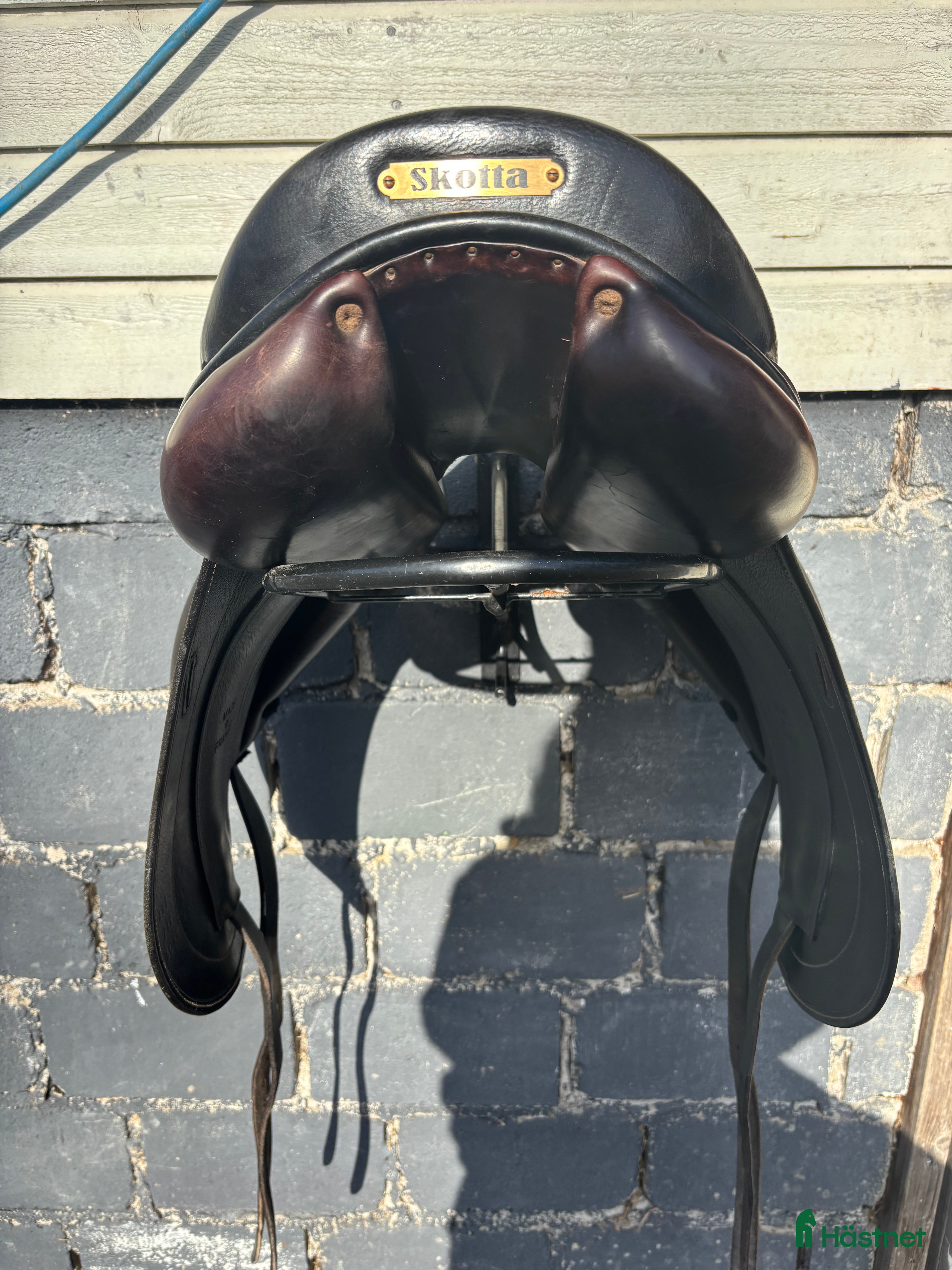 Sadlar hästutrustning Childeric DI 18 tum  - Annons 2