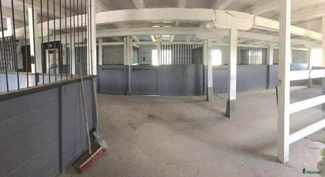  stallplats finnes: Stallplatser – Skokloster - Annons 2