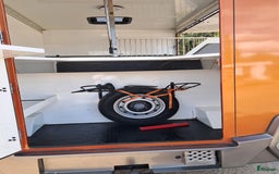 Hästlastbilar  fordon & transport till salu: 5 sits hästbil fint skick, rikligt utrustad i Vaggeryd - Bild 2