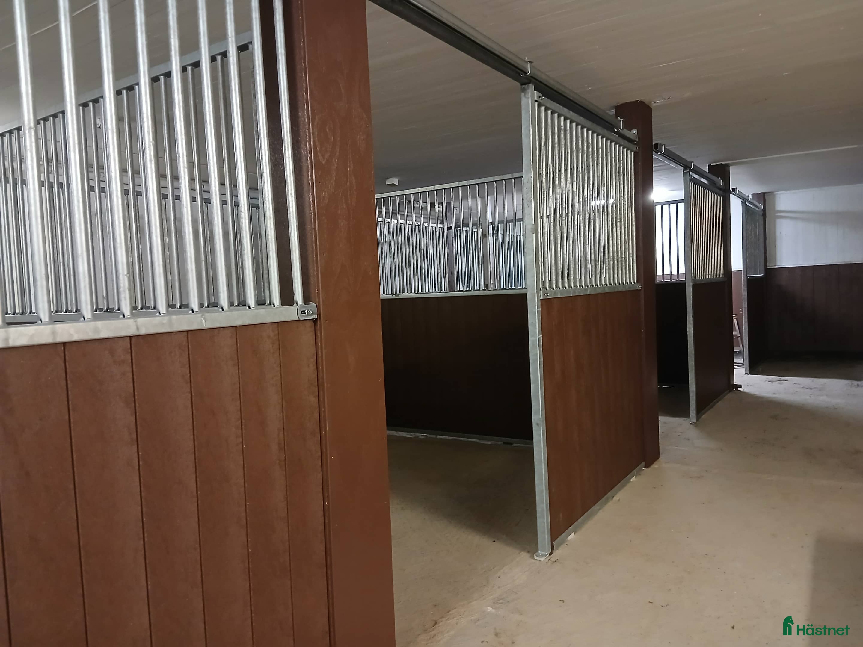  stallplats Stallplats nära Buss Norra Sthlm - Annons 2