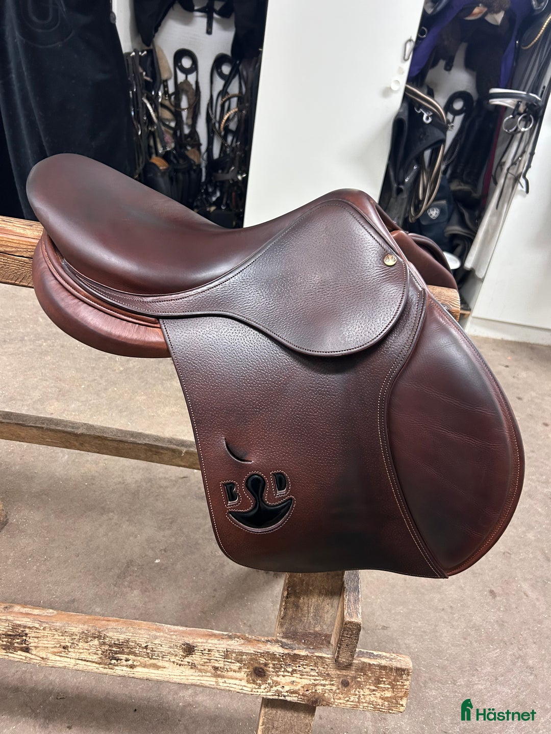 Sadlar hästutrustning till salu: Bruno Delgrange! i Ingarö - Annons 2