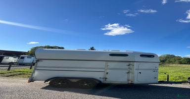 Hästtransporter  fordon & transport till salu i Vallentuna - Annons 5