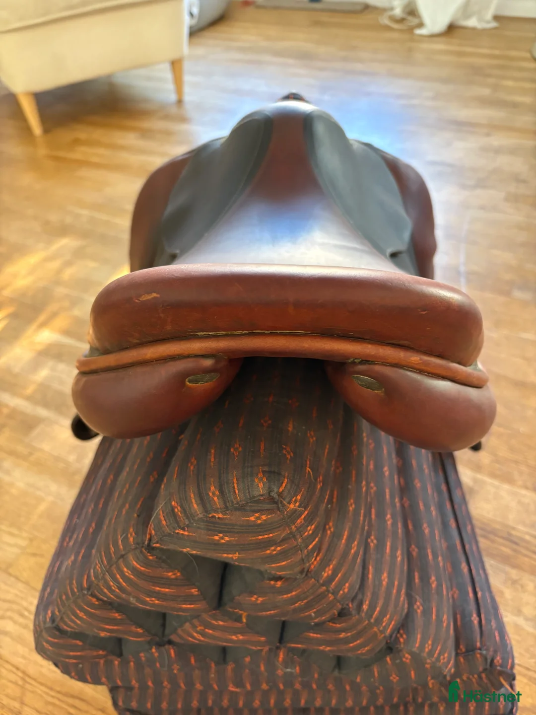 Sadlar hästutrustning till salu: Butet hoppsadel i Täby - Annons 3