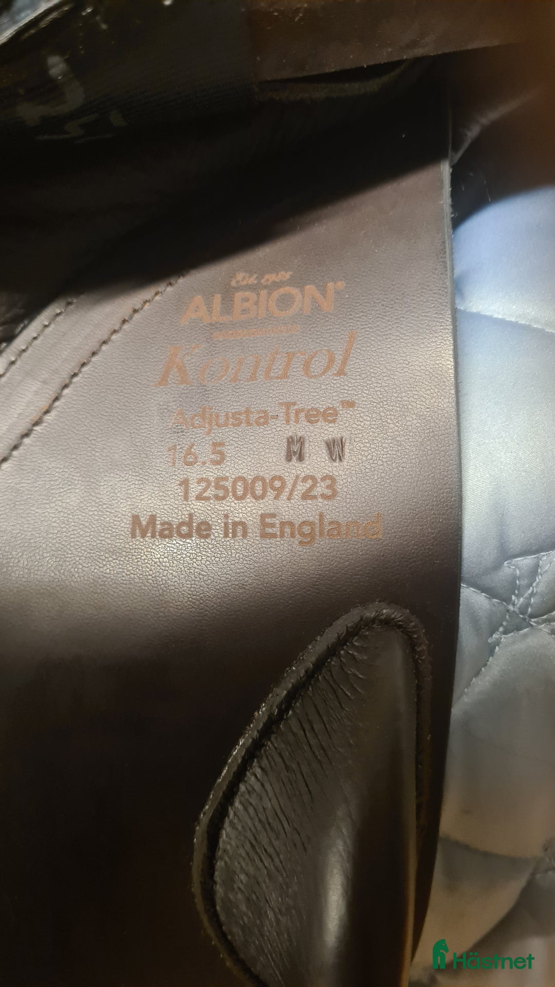 Sadlar hästutrustning till salu: Albion Adjusta Kontrol  i Hamneda - Annons 3