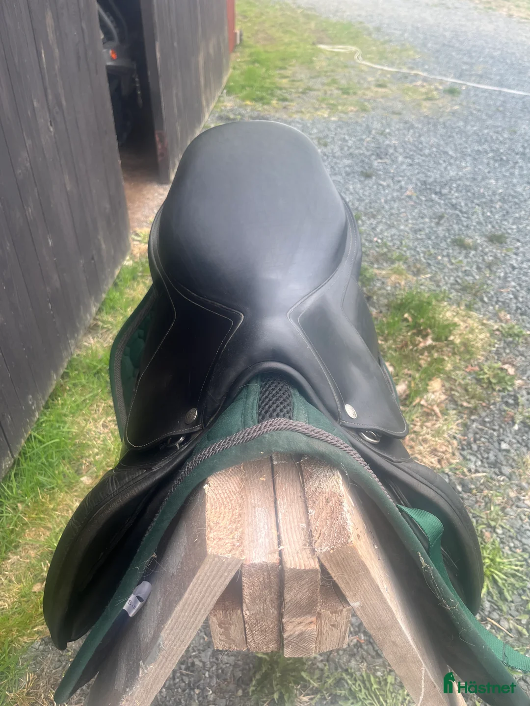 Sadlar hästutrustning till salu: Hoppsadel Tattersal i Landsbro - Annons 5