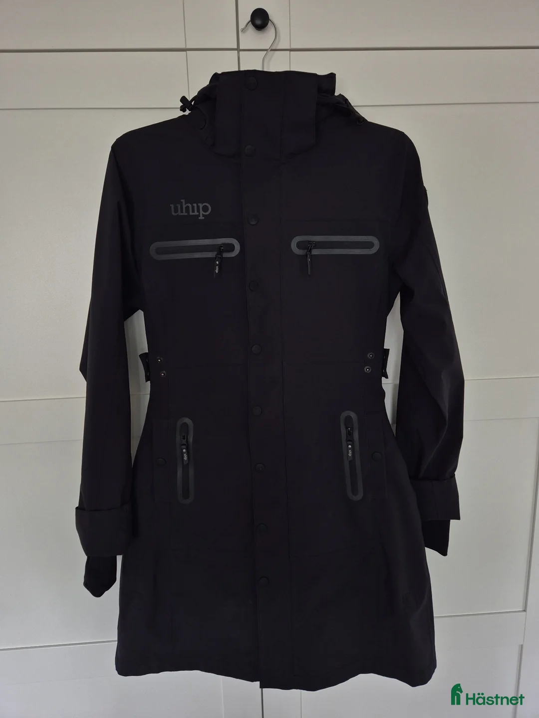 Jackor & Kavajer ryttarutrustning till salu: Uhip kappa "Functional wear" - Annons 1