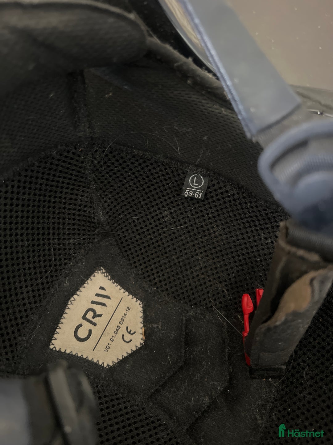 Hjälmar ryttarutrustning till salu: Ridhjälm crw i Rydebäck - Annons 4