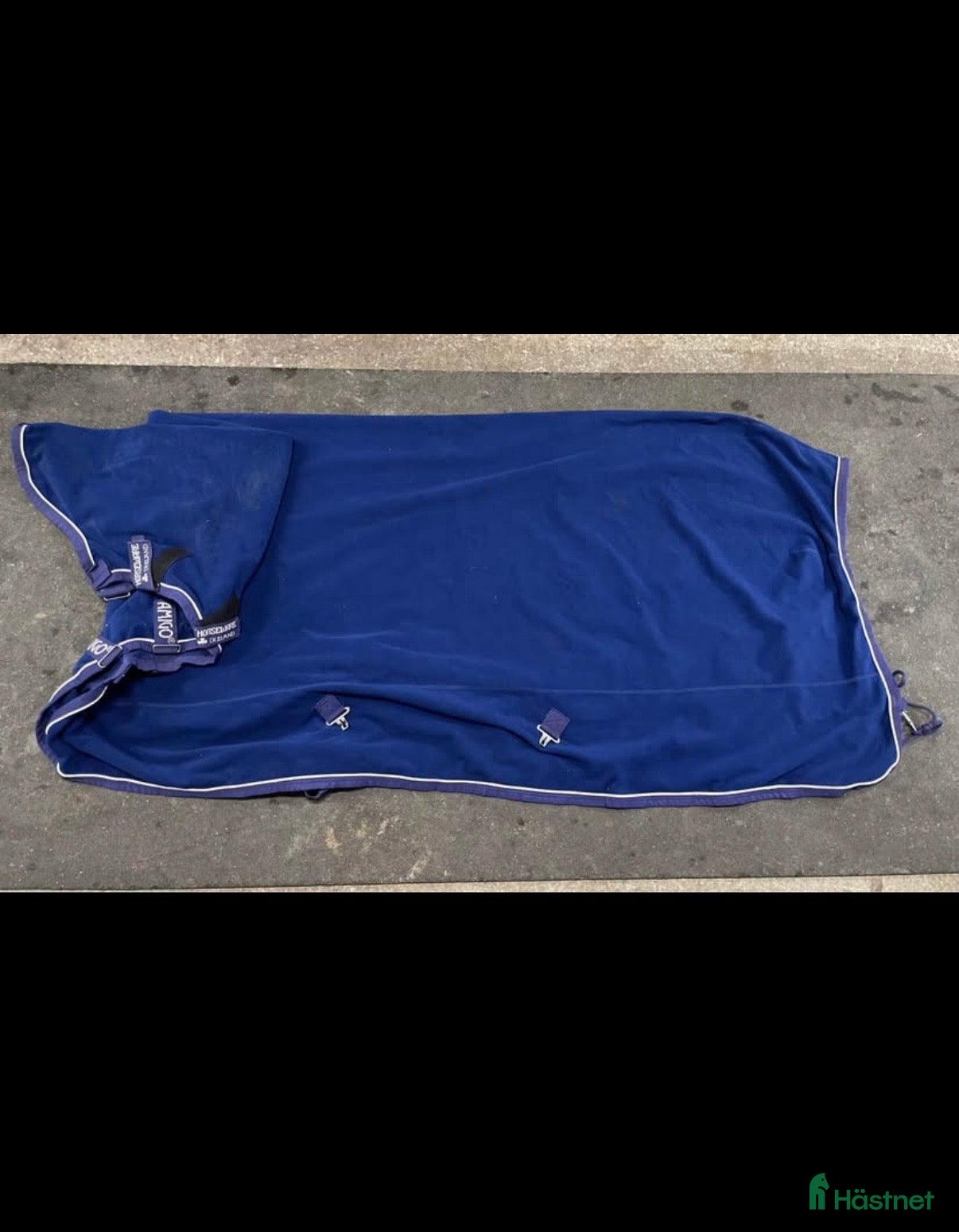 Täcken hästutrustning Amigo fleece - Annons 1