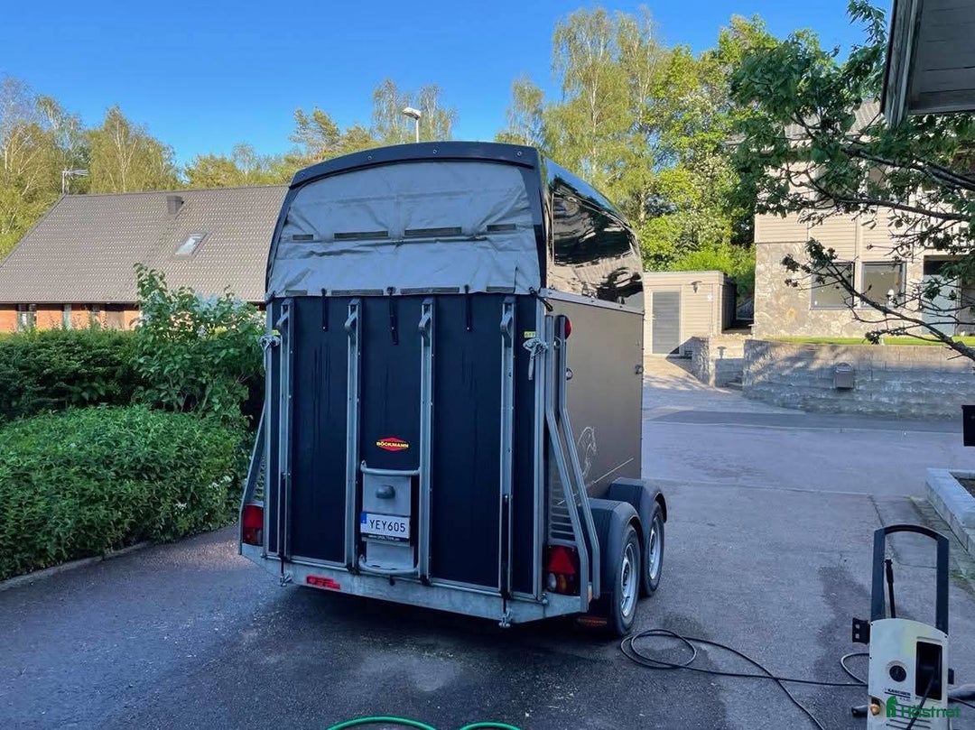 Hästtransporter  fordon & transport till salu: Böckmann Duo 2017 i Stockholm - Annons 3