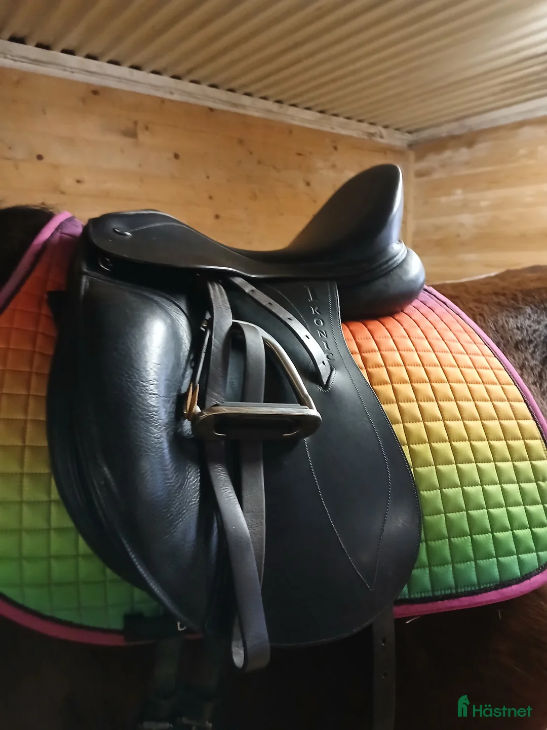 Sadlar hästutrustning till salu: Sadlar iconic hubertus western i Lenhovda - Annons 1
