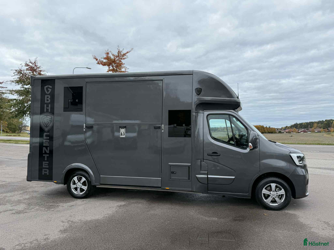 Hästlastbilar  fordon & transport till salu: NORDIC HORSE 5 STUTERI *HÖG LASTVIKT* - Annons 2