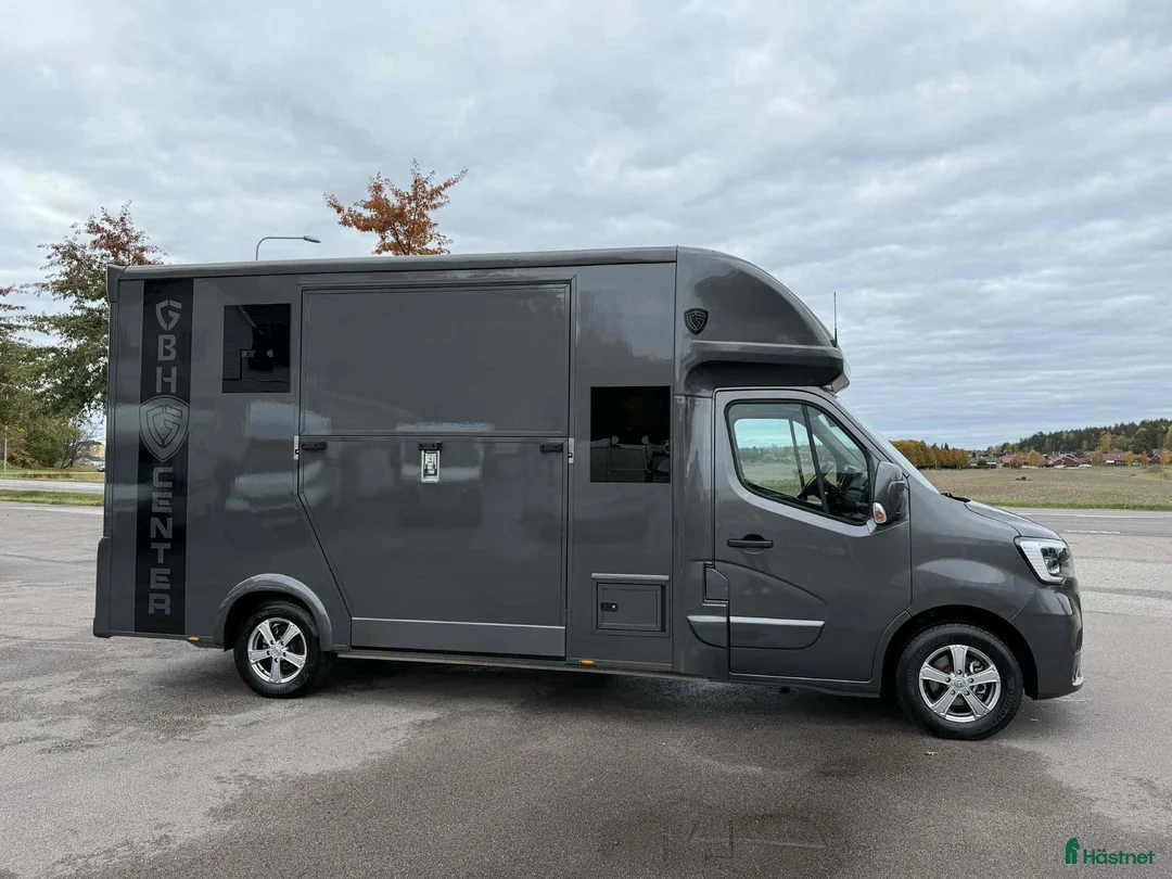 Hästlastbilar  fordon & transport till salu: NORDIC HORSE 5 STUTERI *HÖG LASTVIKT* - Annons 2